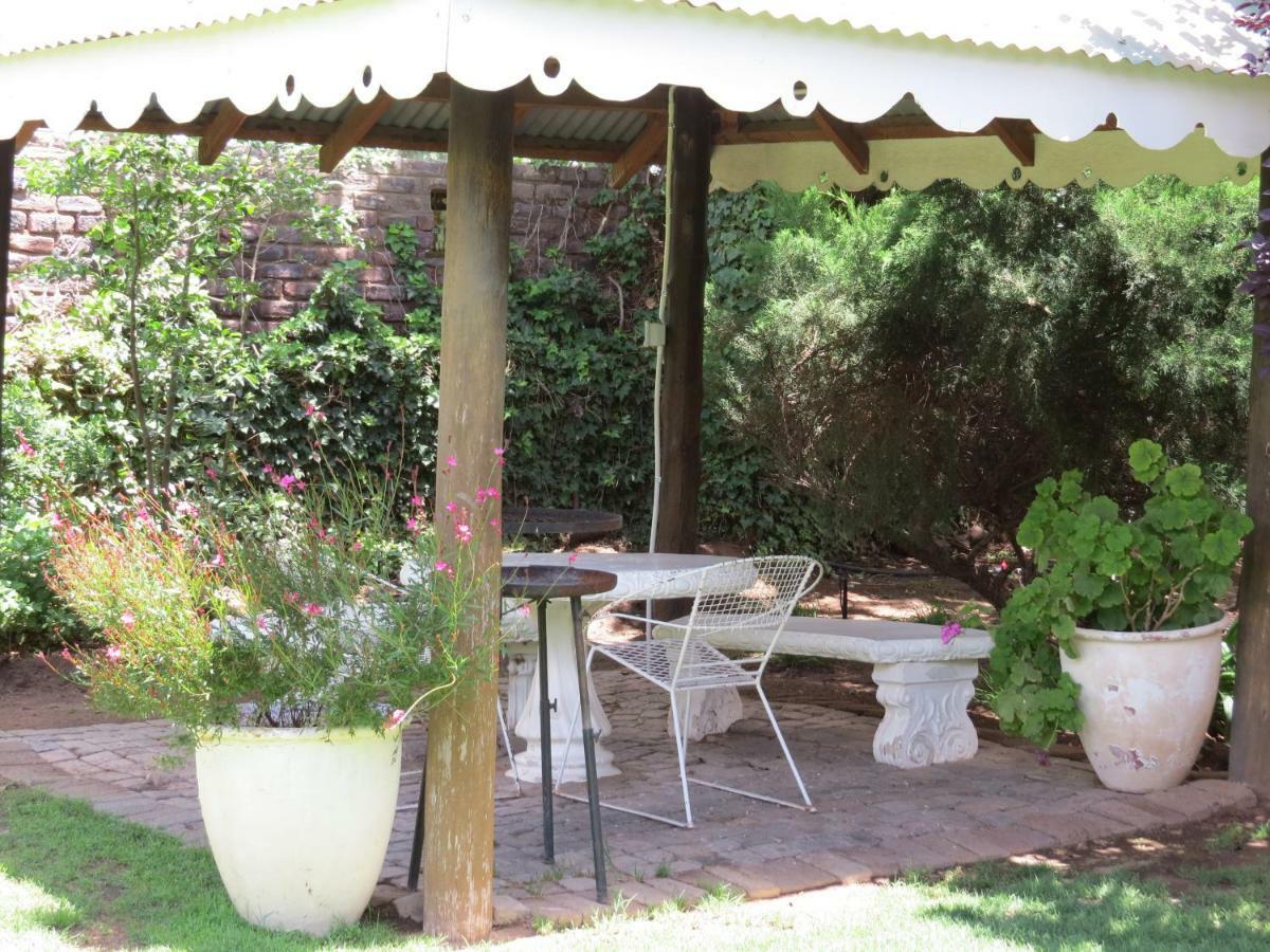 Spes Bona Guesthouse Colesberg Exterior foto